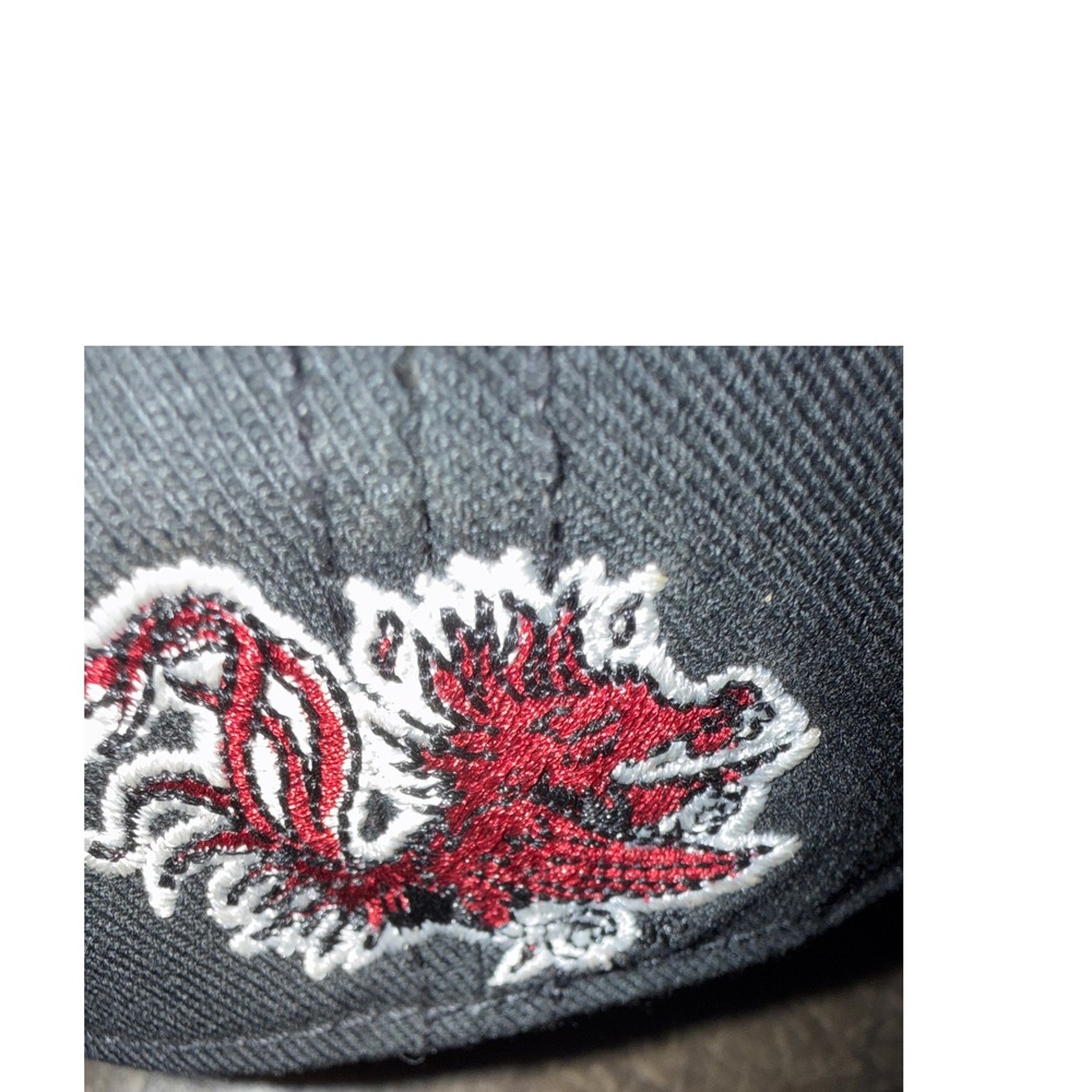 Under Armour South Carolina Gamecocks Hat Mens LG/XL Black Stretch Fit Cap NCAA - Picture 3 of 5